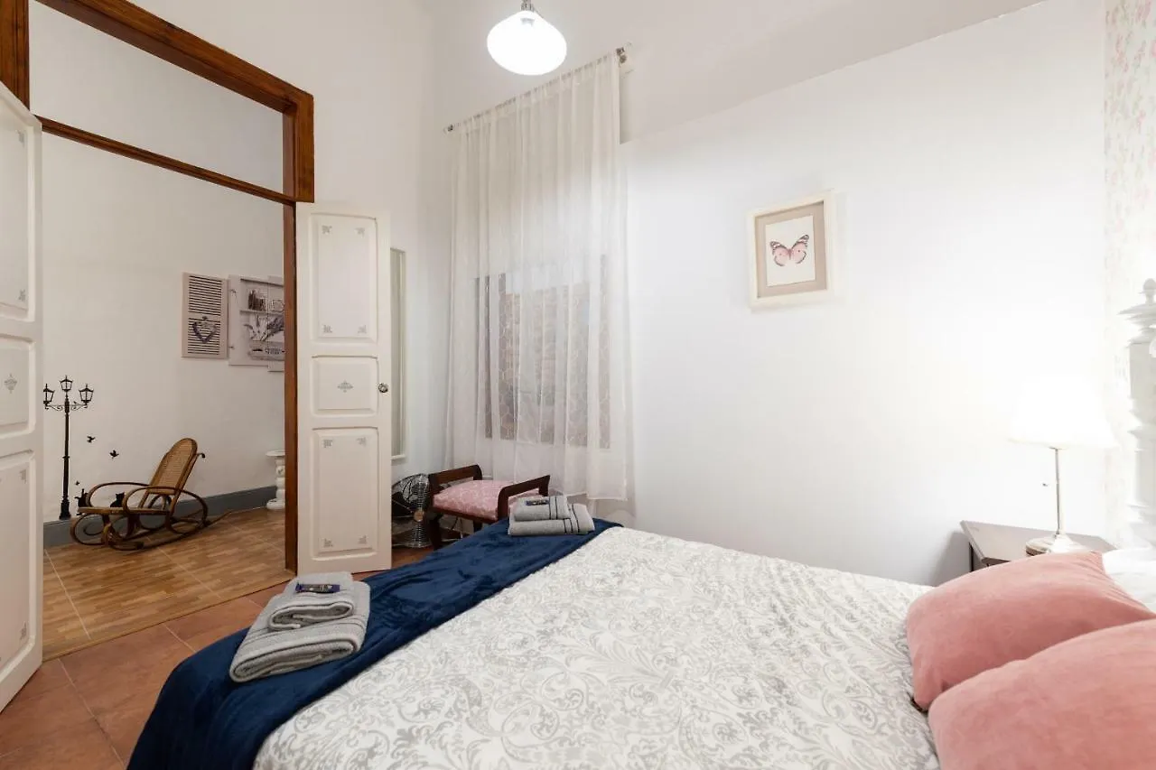 Apartment Urban Vintage-Styled Home - Wifi Las Palmas de Gran Canaria Spain