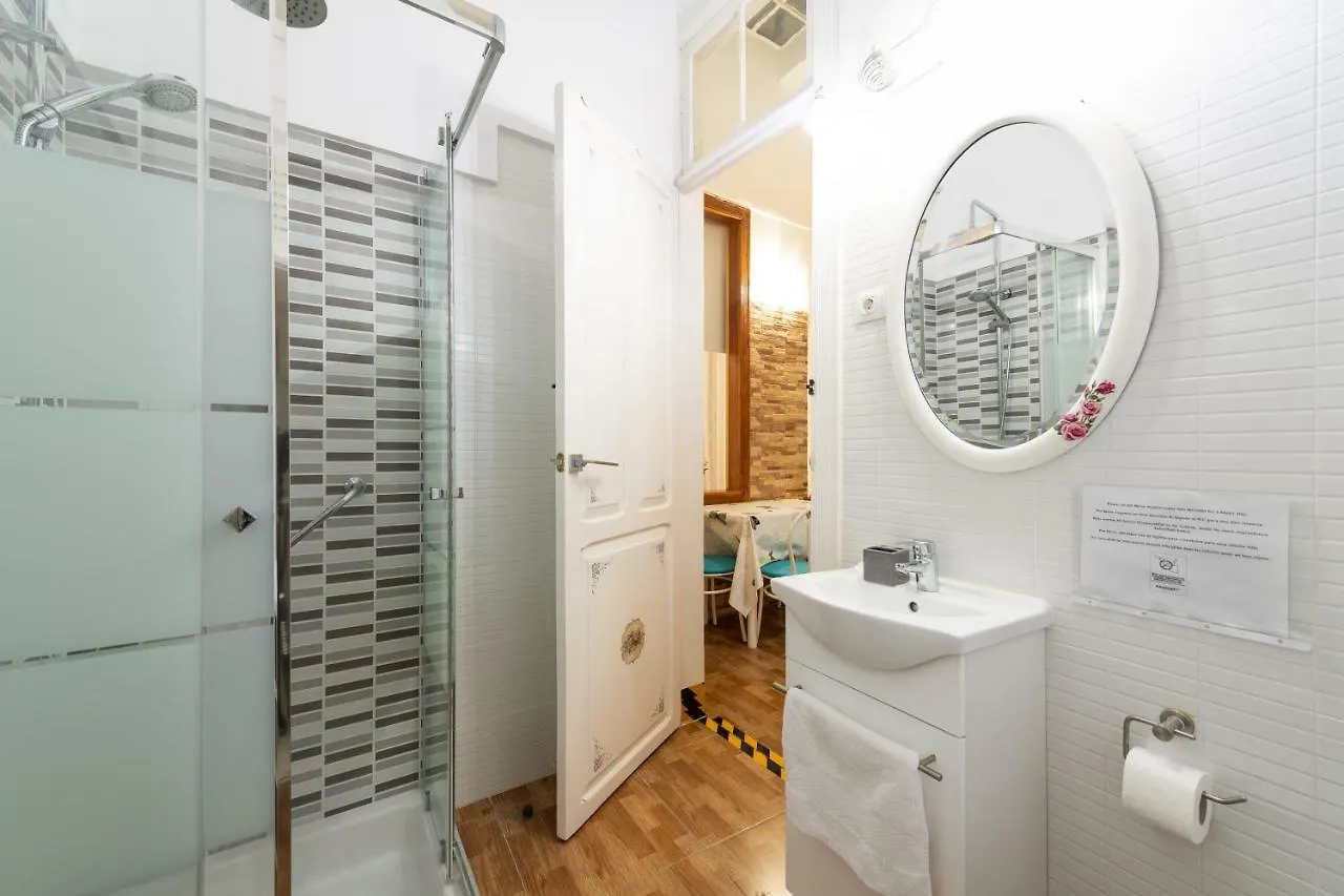 Urban Vintage-Styled Home - Wifi Las Palmas de Gran Canaria Apartment